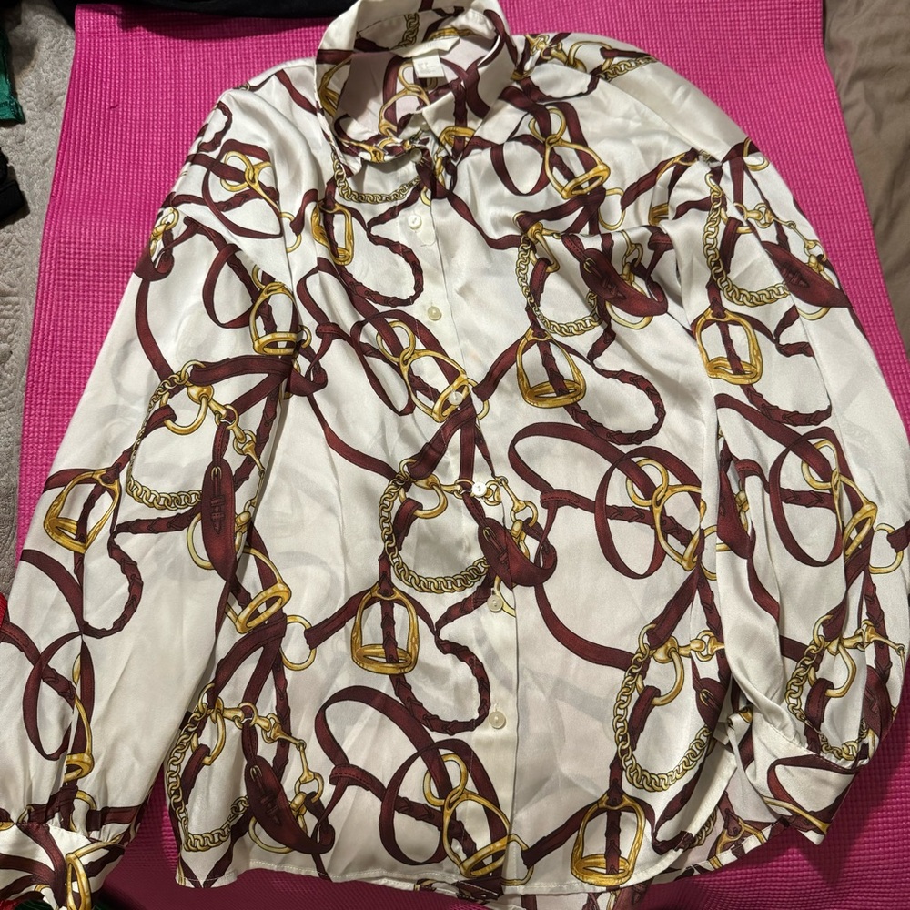 H&M Chain Print Button down Shirt